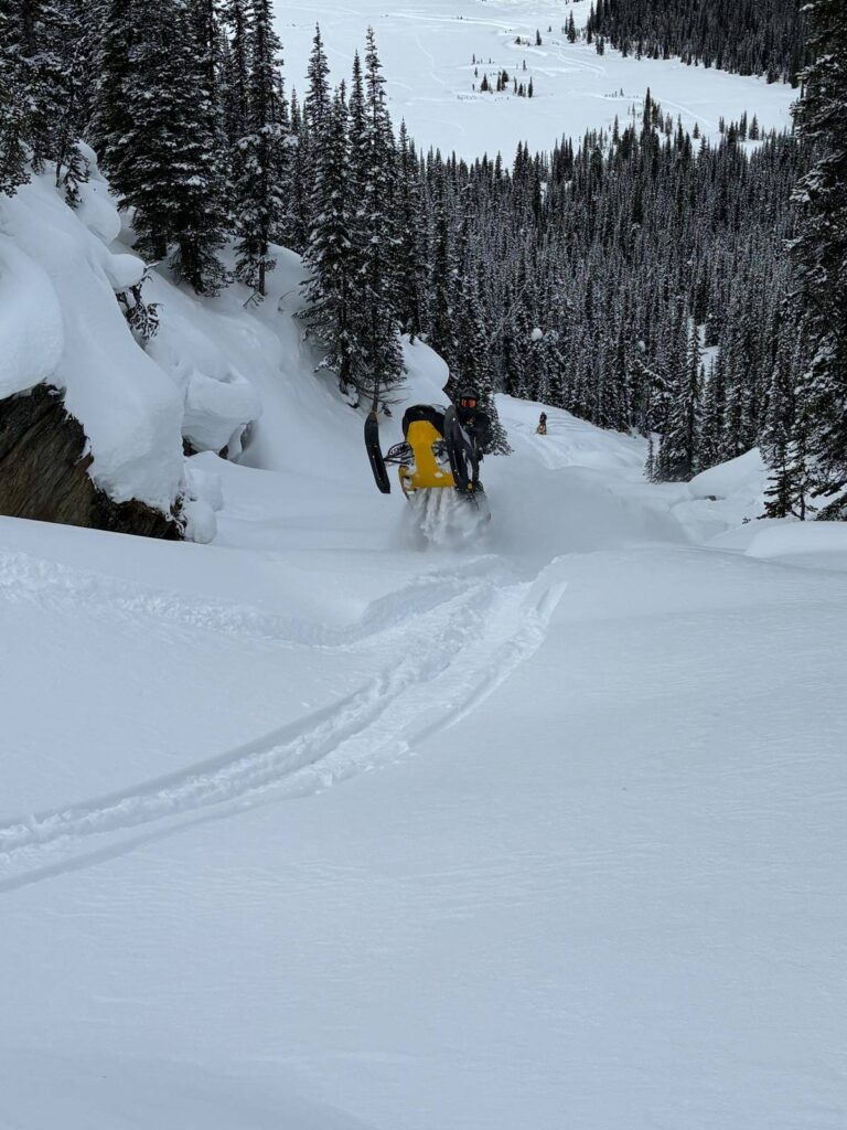 623472424_1324220693082789_801384372139197515_n